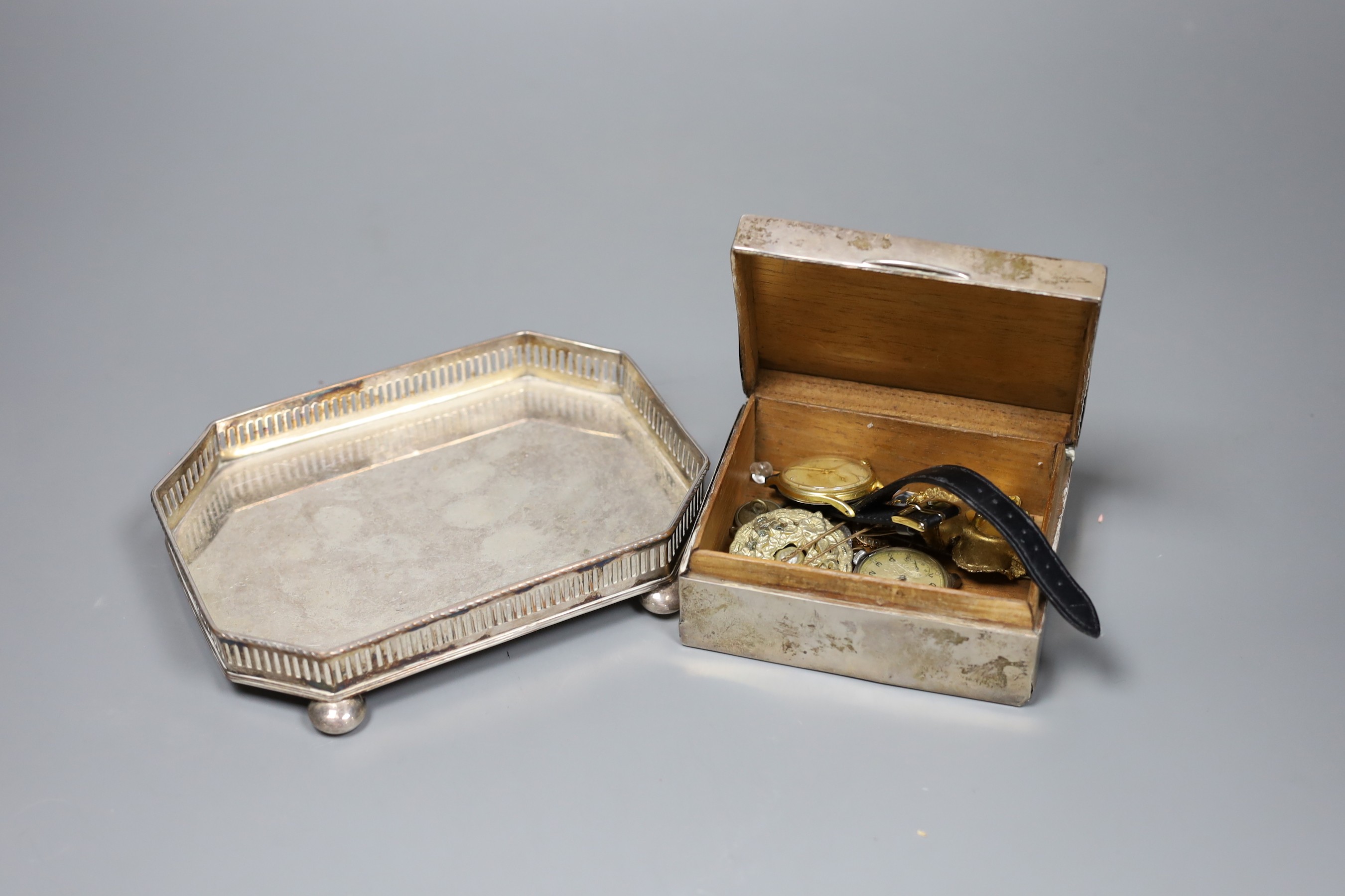 A silver cigarette box, sundry jewellery, a plated stand, etc.